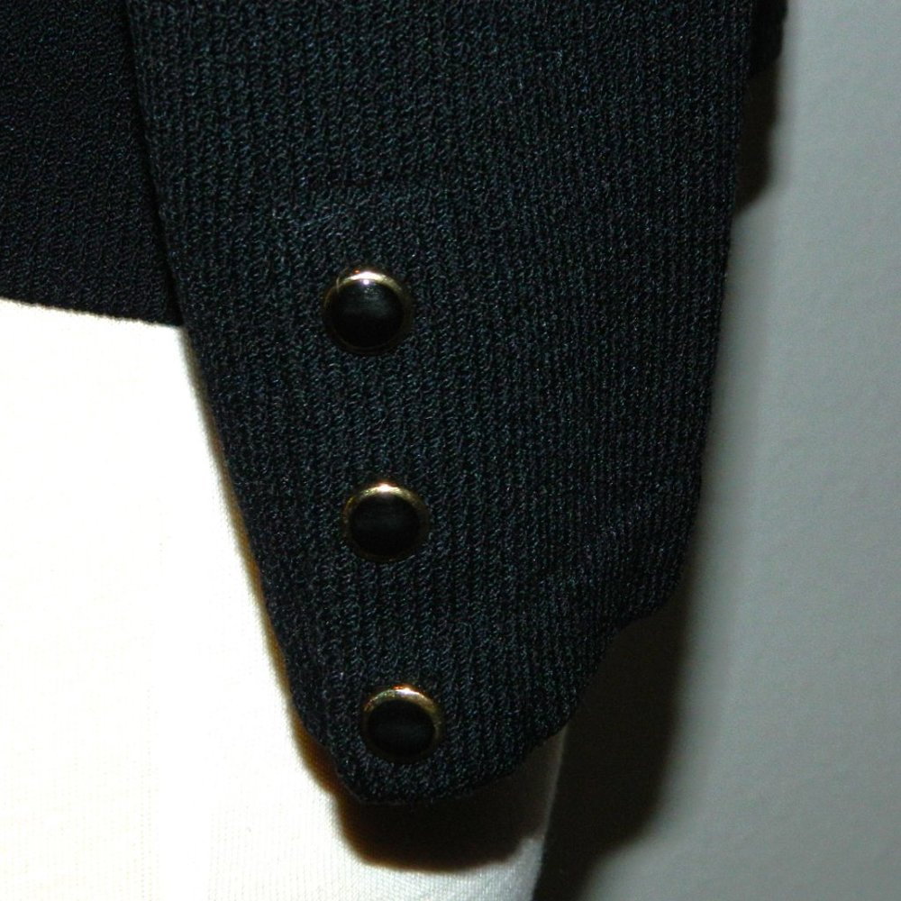 St John Knit Jacket and Pant - Picture 7 of 13